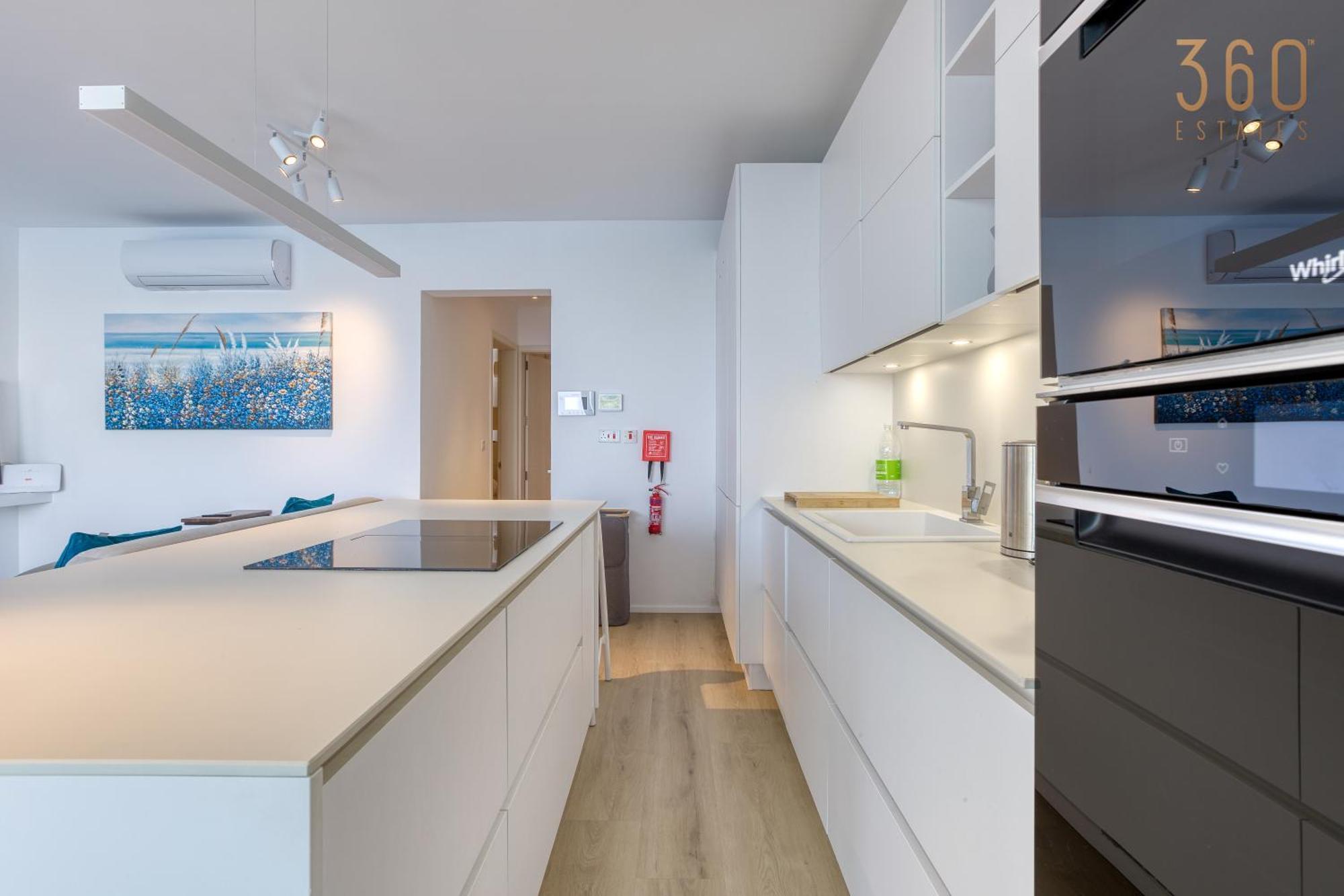 Designer 2Br Home With Stunning Views In St Pauls By 360 Estates St. Paul's Bay Exterior foto